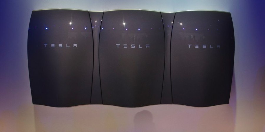 Tesla-Powerwall-Black