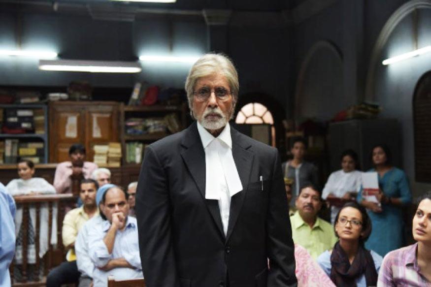 Amitabh Bachchan acting review in the movie Pink